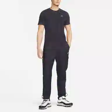 Nike Sportswear Club T