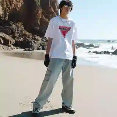 GUESS Originals x 88rising 23 LogoT