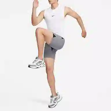 Nike Pro T