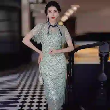 四美子 蕾丝复古钩花中长款侧开叉旗袍式短袖连衣裙 兰若