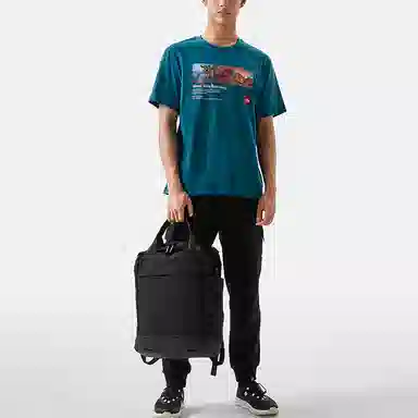 THE NORTH FACE SS23 T