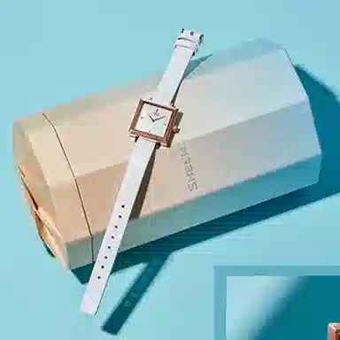 CASIO SHEEN SHE-C151PGL-7AUPFP-person