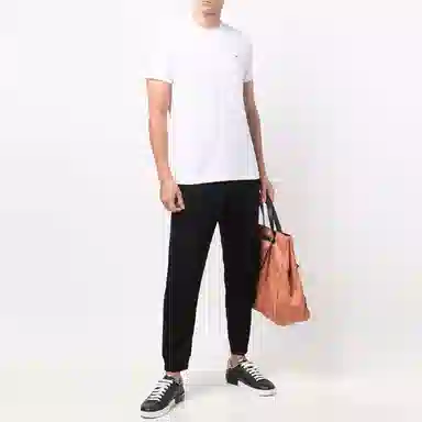 EMPORIO ARMANI FW21 LogoT