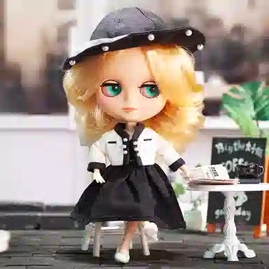 POP MART Blythe BJD 15cm