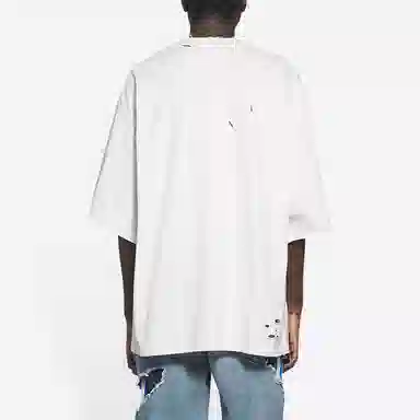 Balenciaga T