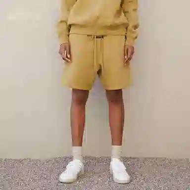 Fear of God Essentials FW21 Sweatshort Amber Logo