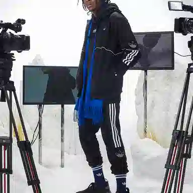 adidas originals Logo