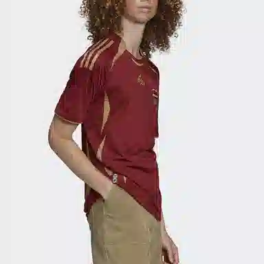 adidas T