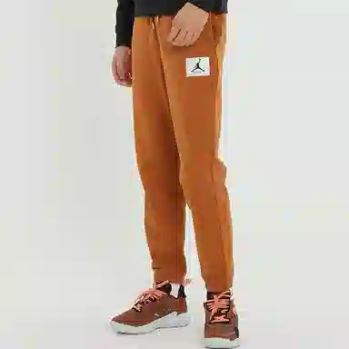 Jordan Essentials Statement Brown