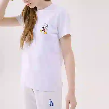 MLB Disney T