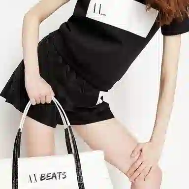 ARMANI EXCHANGE SS22 Beate