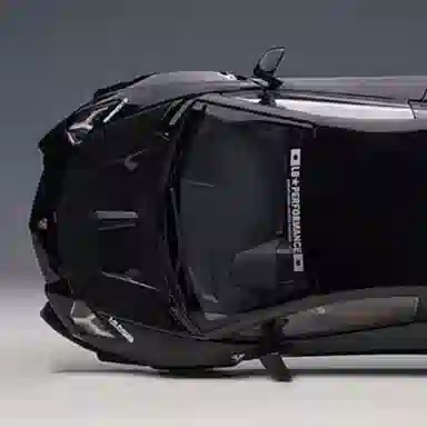 AUTOart 118 LAMBORGHINI AVENTADOR
