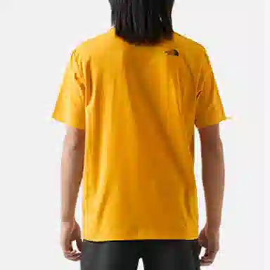 THE NORTH FACE SS23 T