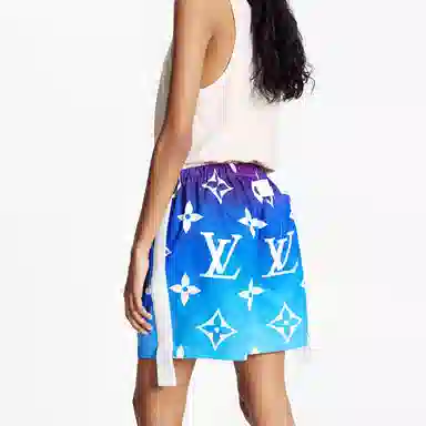 LOUIS VUITTON LV Logo