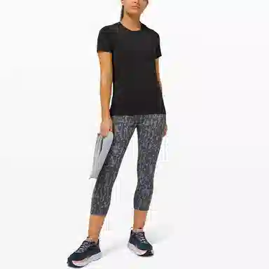 lululemon Swiftly Breathe T