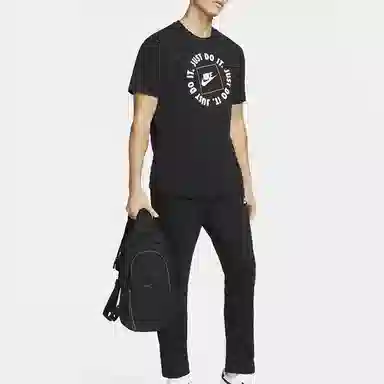 Nike Essentials Black