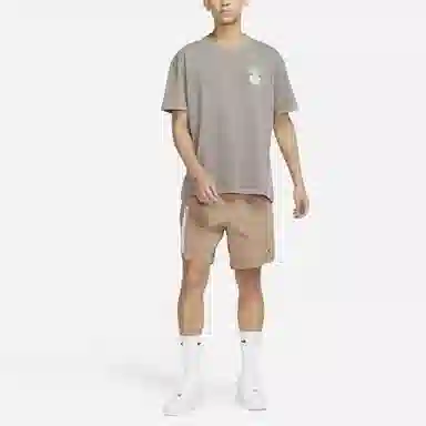Nike SS22 T