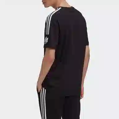 adidas T