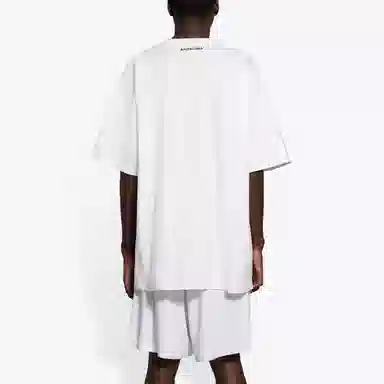 Balenciaga T