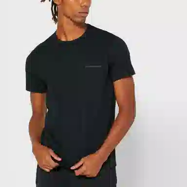 EMPORIO ARMANI SS21 T 2