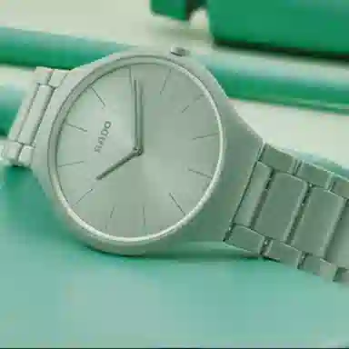 RADO True Thin Series R27096662 Green Ceramic