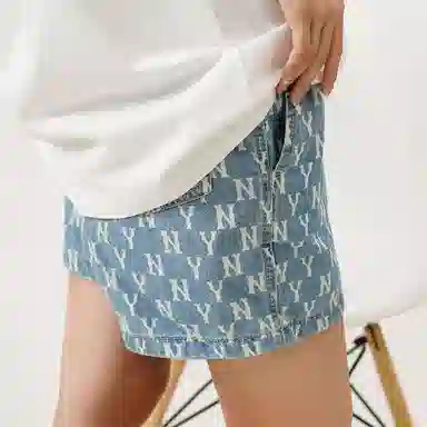 MLB Classic Logo Denim Shorts Light Blue