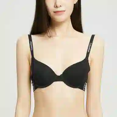 CKCalvin Klein SS22 LogoV