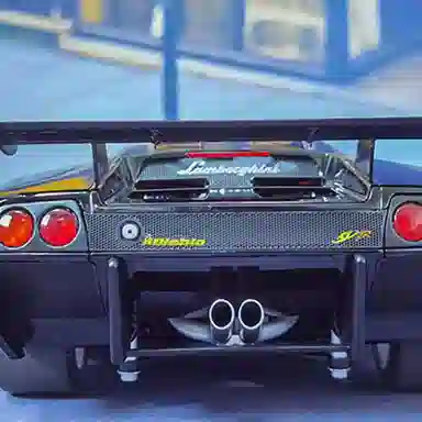 AUTOart 118 DIABLO SV-R 25cm