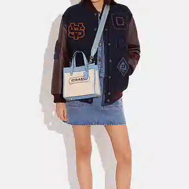 COACH Field 22 Logo Tote