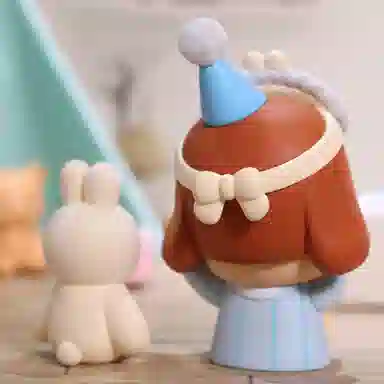 POP MART CRYBABY 8cm