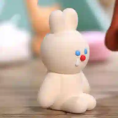 POP MART CRYBABY 8cm