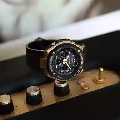 Casio G-Shock GST-W300G-1A9PR