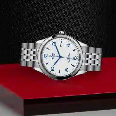 Tudor 1926 M91550-0005