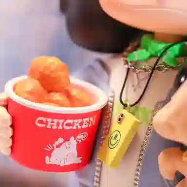 POP MART VITA 17.8cm