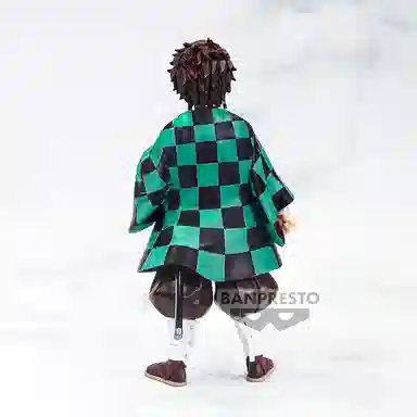 BANPRESTO grandista 24cm