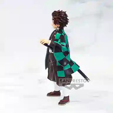 BANPRESTO grandista 24cm