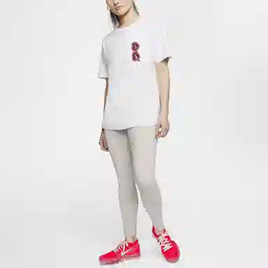 Nike Sportswear T