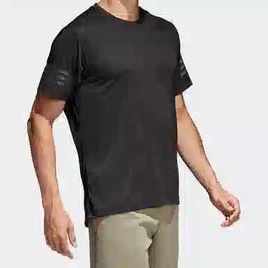 adidas T
