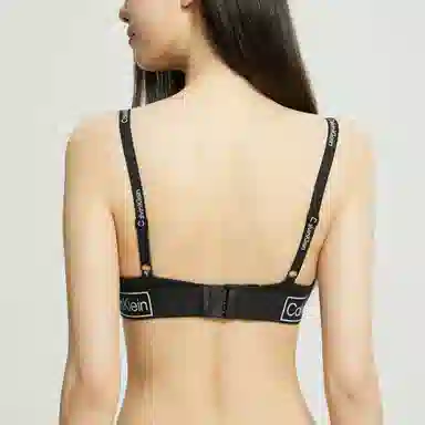 CKCalvin Klein SS22 LogoV