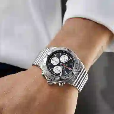 BREITLING 200 42mm AB0134101B1A1