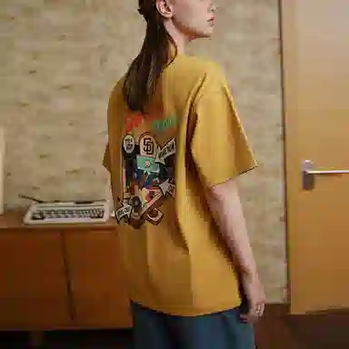 New Era x MLB FW23 San Diego Padres Yellow Tee