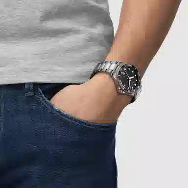 TISSOT 300 40mm T120.410.11.051.00