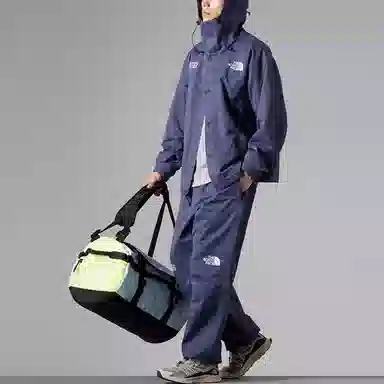 The North Face Back in Blue UE Series