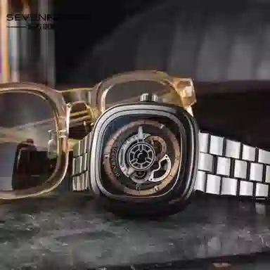 SEVENFRIDAY 30 47.6*47mm P2C01M