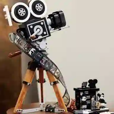 LEGO Disney Classic Movie Camera 43230