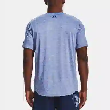 Under Armour T