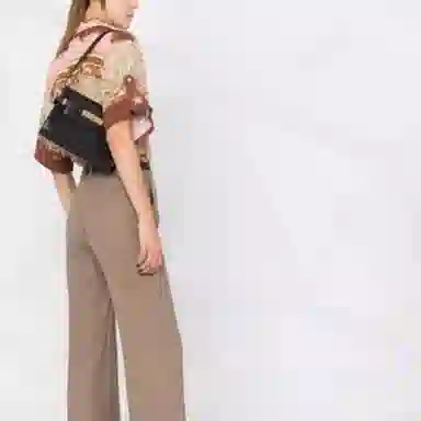 Saint Laurent Manhattan