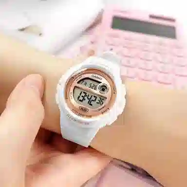 CASIO 100 LWS-1200H-7A2VDF