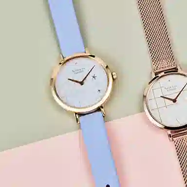 CASIO SHEEN SHE-C140GL-2AUPFH-person