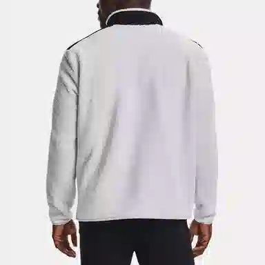 Under Armour Sweater Pile